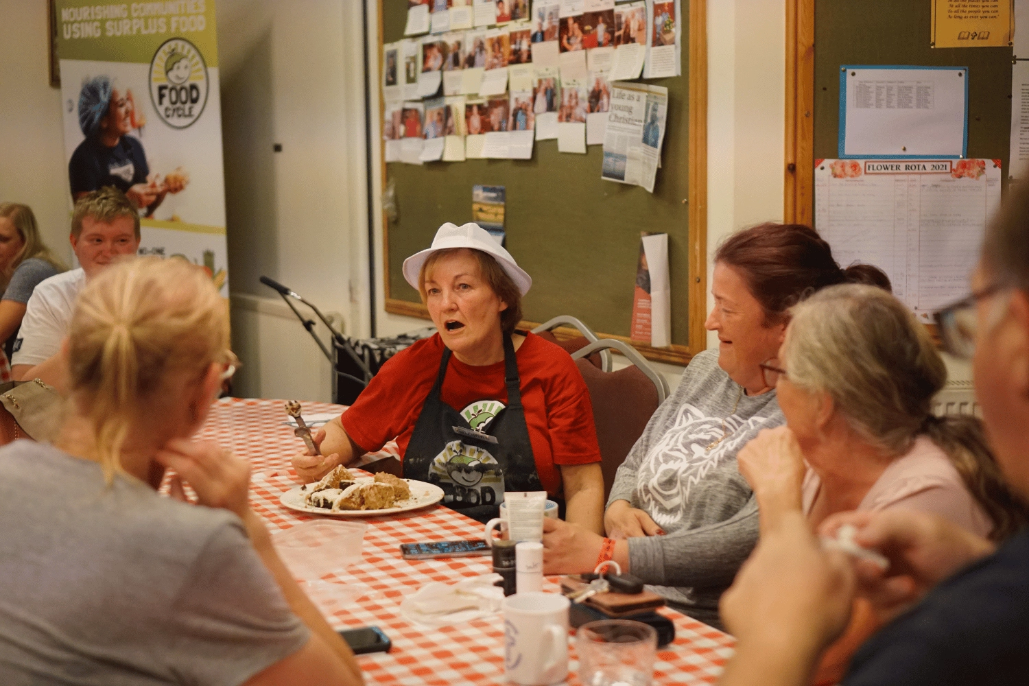 Luton community meal images