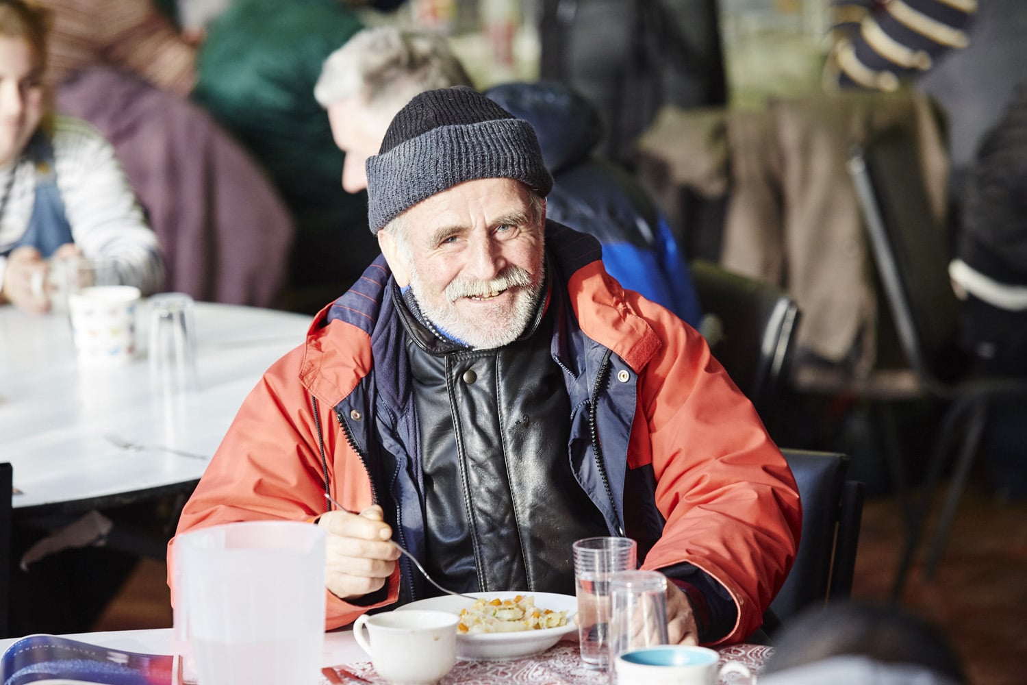 Volunteer in a food back near you Charity food banks near me FoodCyCle