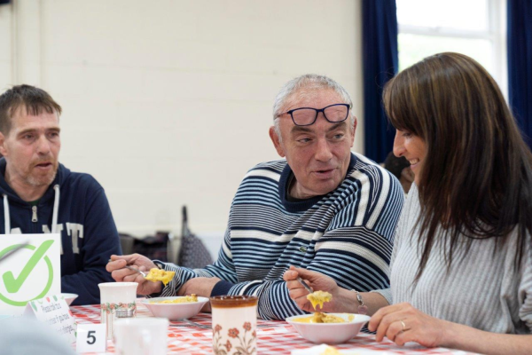 Location images - community meal images Oldham